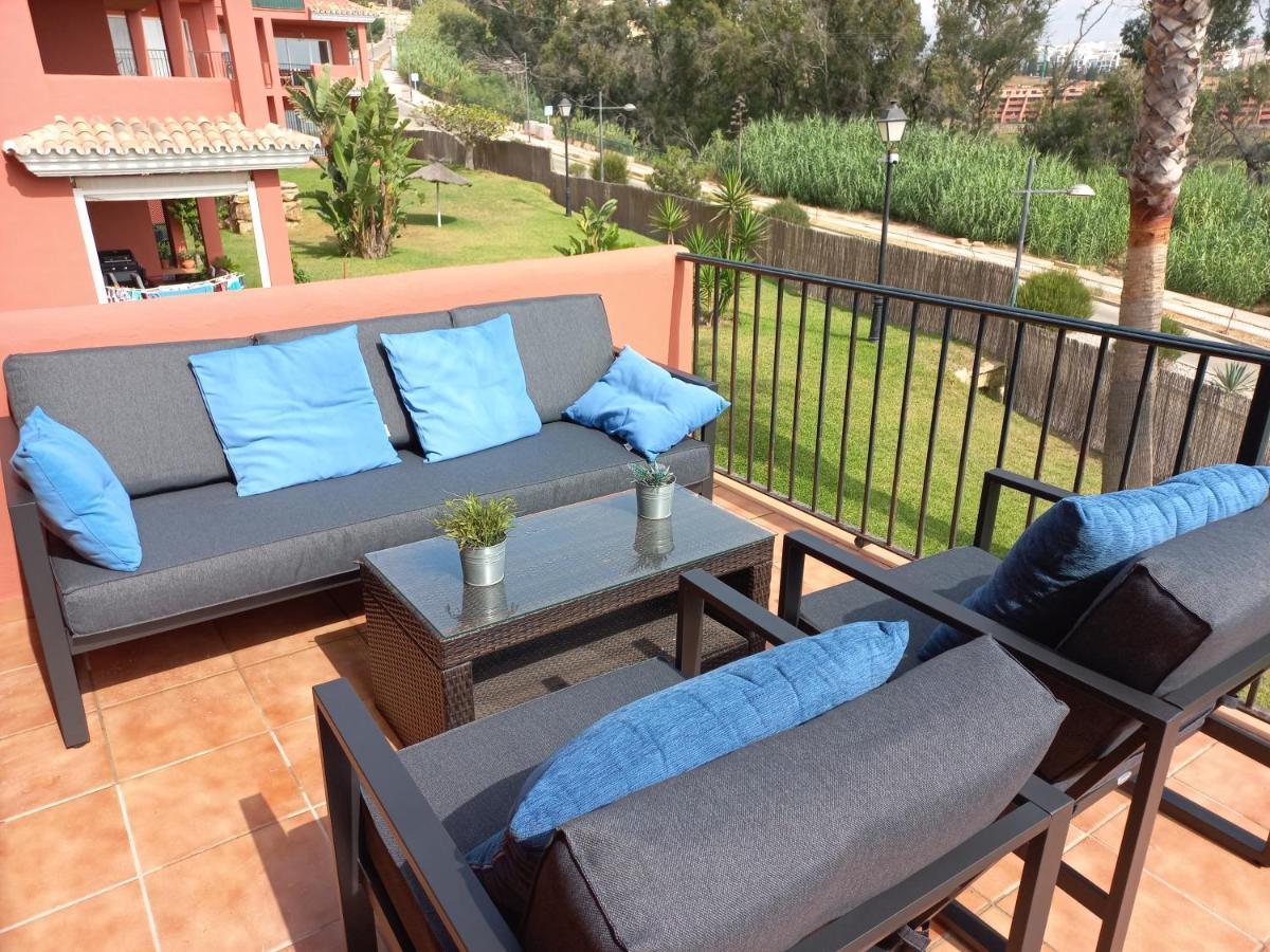 Apartamento Jardines De Manilva Luaran gambar