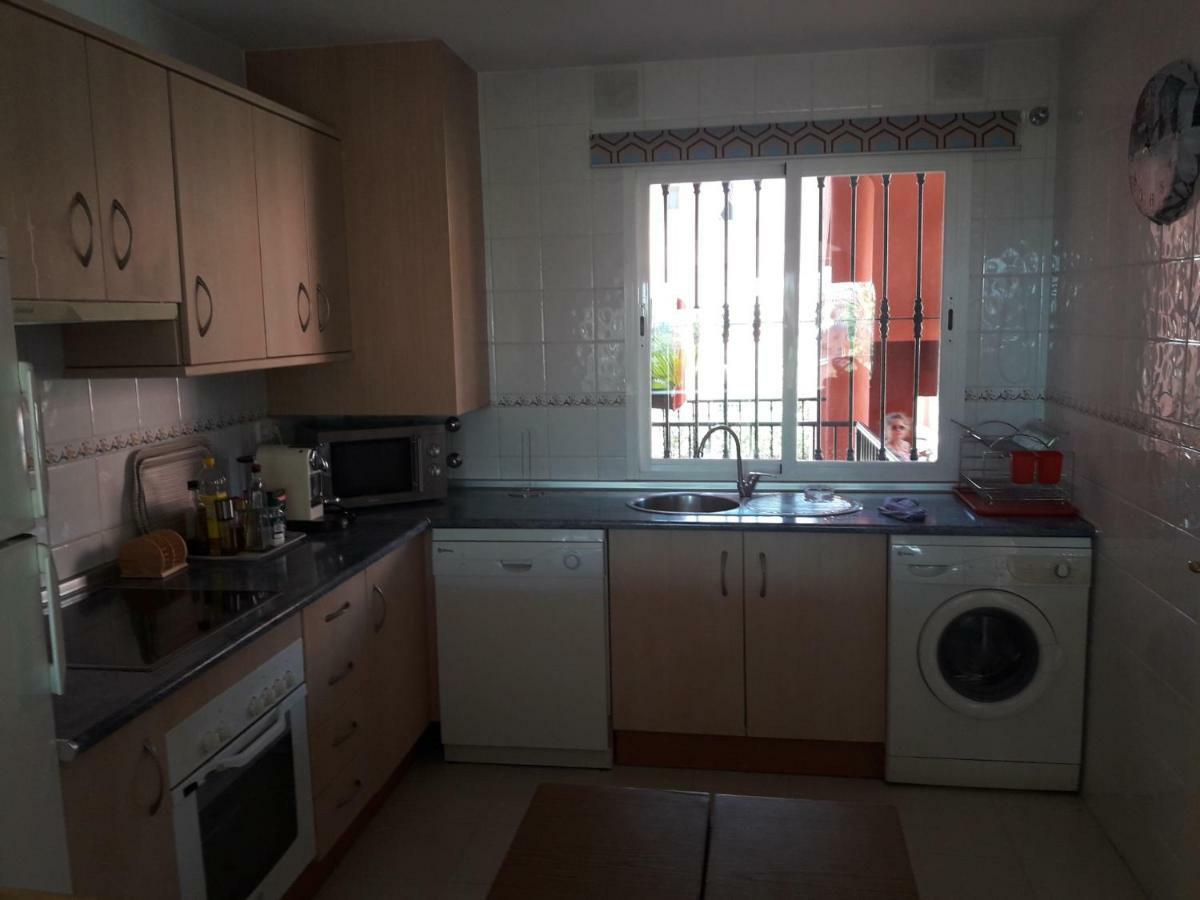 Apartamento Jardines De Manilva Luaran gambar
